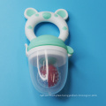 Cute fresh food feeder with silicone pouches baby fruit feeder